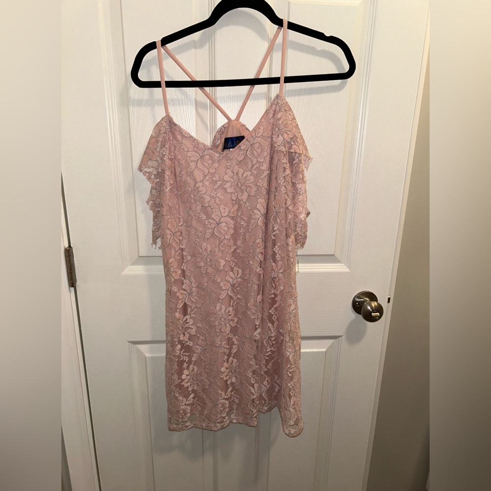 Beautiful Lace Short Dress